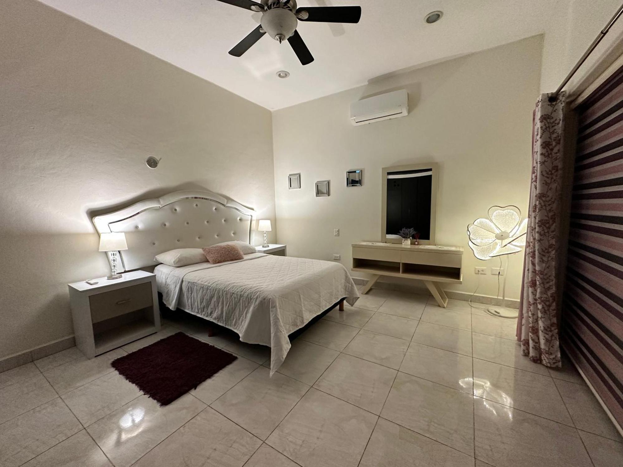 Casa Sasha'S Mini Palace Cancun Exterior photo